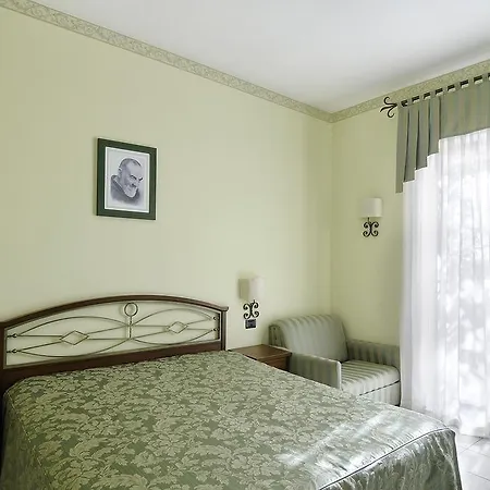 Pozzo Cavo 3* 圣乔瓦尼·罗通多